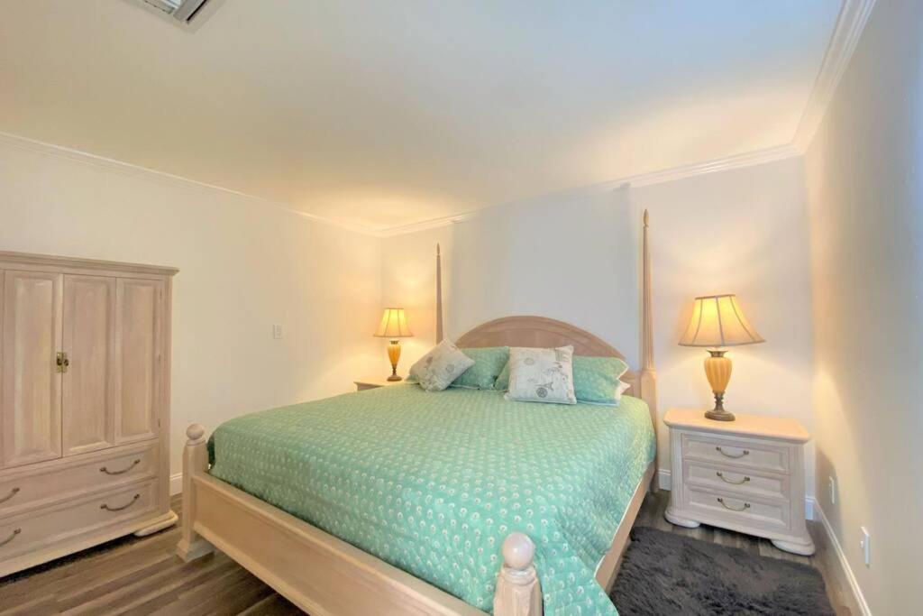 Cheerfull 4/Bed/ 3 Bath / Pool / Best Location North North Naples Εξωτερικό φωτογραφία