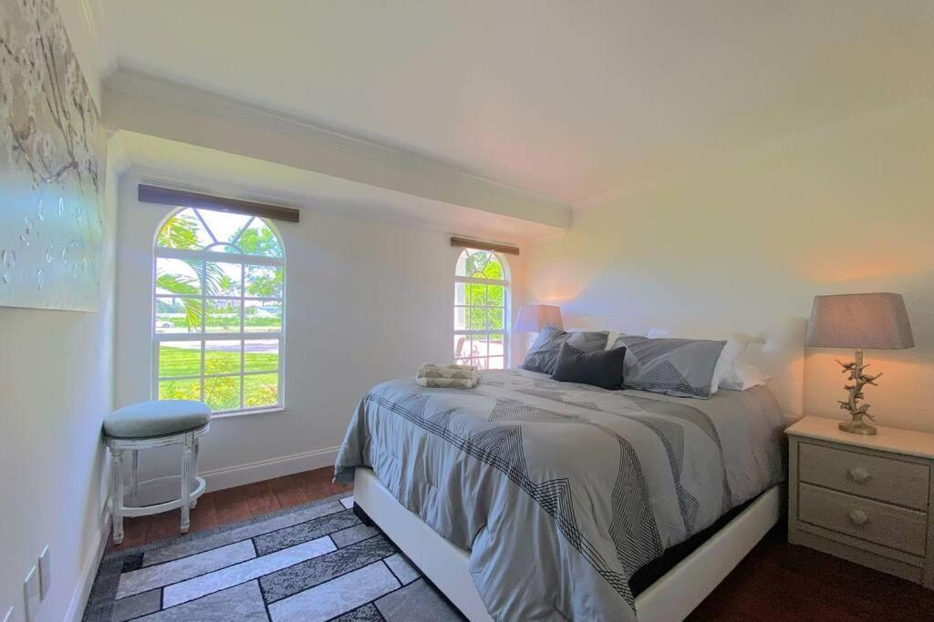 Cheerfull 4/Bed/ 3 Bath / Pool / Best Location North North Naples Εξωτερικό φωτογραφία